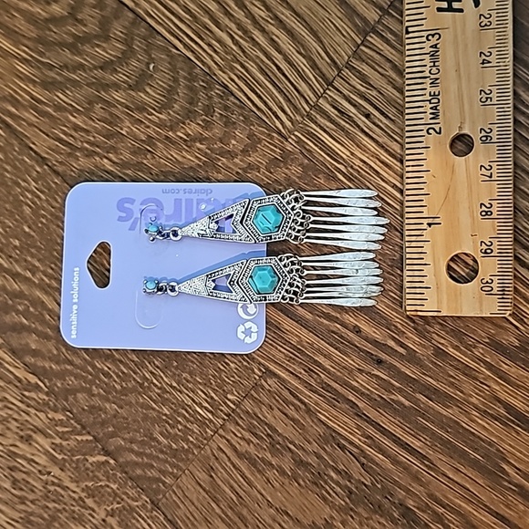 New Silver and Blue boho southwest dangling earrings - Picture 2 of 5